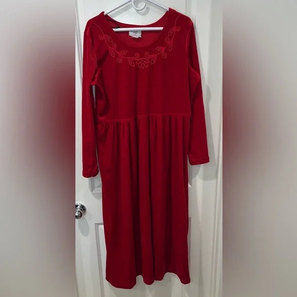 classy emerald green dress Gathered Empire Waist Maxi Cherry Merlot / Medium main image 0